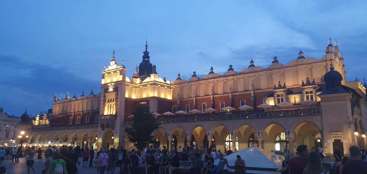דירות Unique Cosy Flat In Krakow Old Town מראה חיצוני תמונה