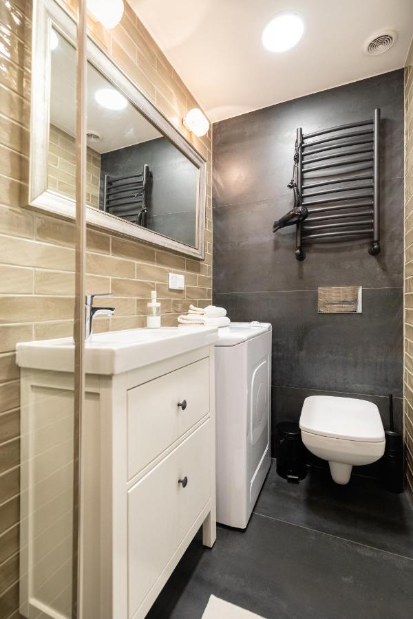 דירות Unique Cosy Flat In Krakow Old Town מראה חיצוני תמונה